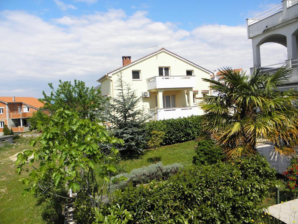 Apartments Njivice Bajcic Εξωτερικό φωτογραφία