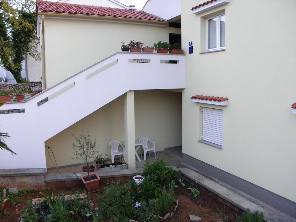Apartments Njivice Bajcic Εξωτερικό φωτογραφία