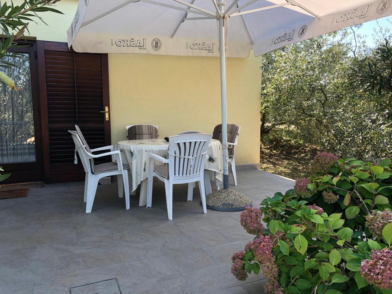 Apartments Njivice Bajcic Εξωτερικό φωτογραφία