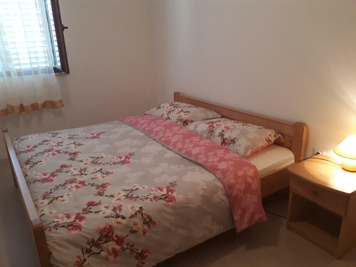 Apartments Njivice Bajcic Εξωτερικό φωτογραφία